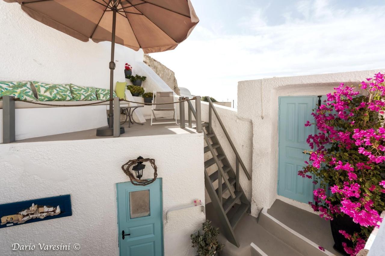 Santorinian Lava House Villa Pírgosz Kültér fotó