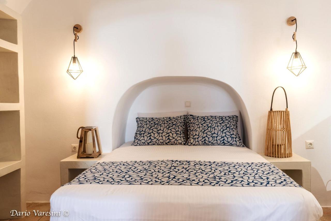 Santorinian Lava House Villa Pírgosz Kültér fotó